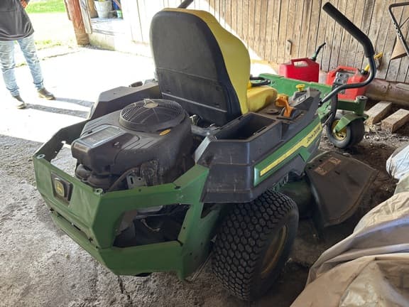 Image of John Deere Z315E equipment image 4