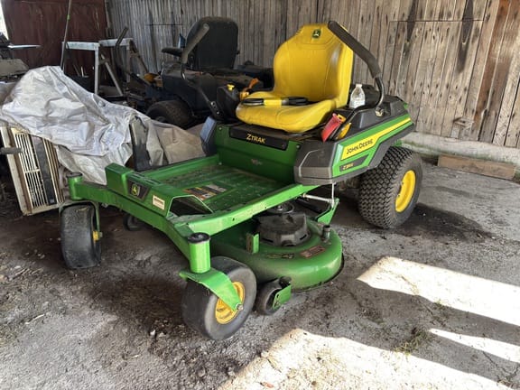 2022 John Deere Z315E Equipment Image0