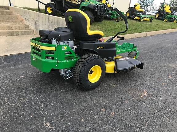 Image of John Deere Z335E equipment image 2