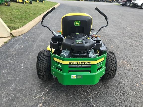 Image of John Deere Z335E equipment image 4