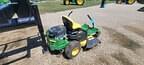 Image of John Deere Z335E equipment image 1