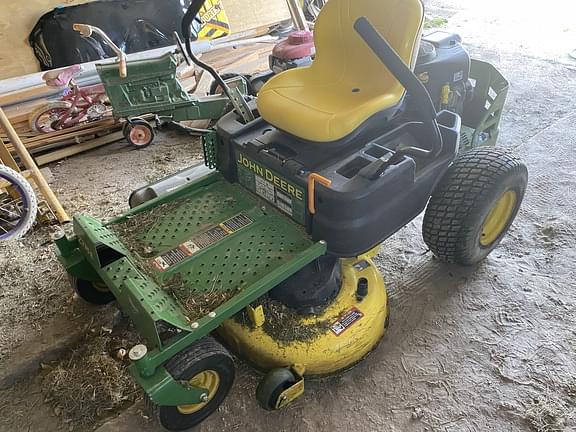 Image of John Deere Z335E Primary image