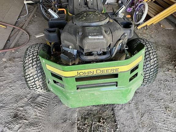 Image of John Deere Z335E equipment image 4