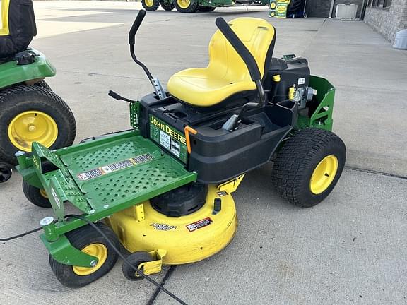 SOLD 2022 John Deere Z335E Other Equipment Turf Tractor Zoom