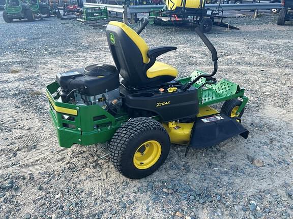 Image of John Deere Z345M equipment image 3