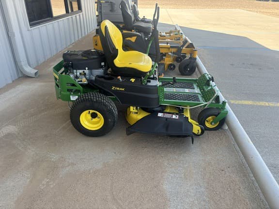 Image of John Deere Z345R equipment image 2