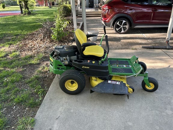 2022 John Deere Z345R Equipment Image0