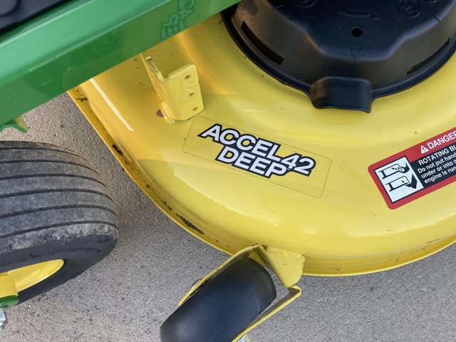 Image of John Deere Z345R equipment image 3