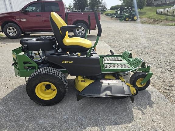 Image of John Deere Z345R equipment image 4