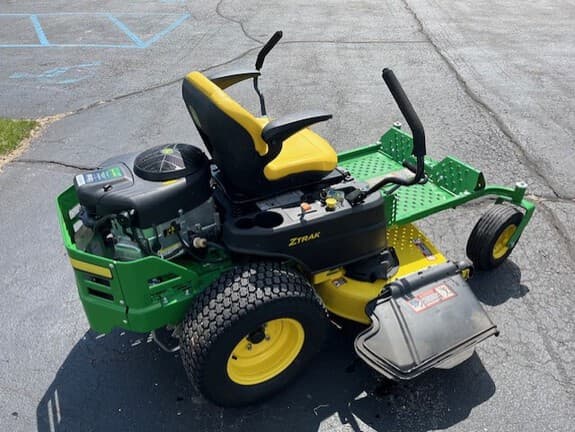 Image of John Deere Z355E equipment image 3