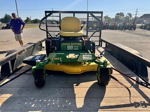 Image of John Deere Z355E equipment image 3