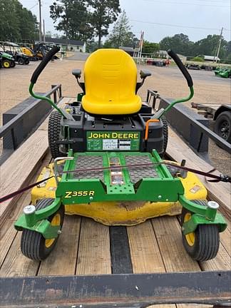 Image of John Deere Z355R equipment image 2