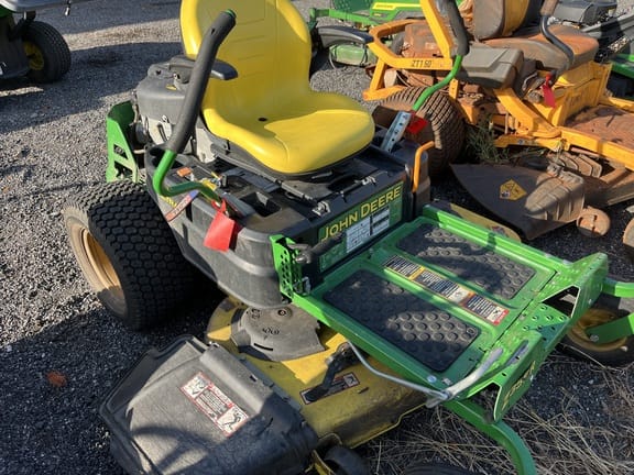 2022 John Deere Z355R Equipment Image0
