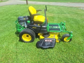 Image of John Deere Z365R equipment image 4