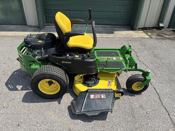 Image of John Deere Z375R equipment image 3