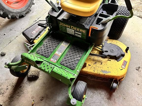 Image of John Deere Z375R equipment image 1