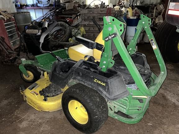 Image of John Deere Z515E equipment image 4