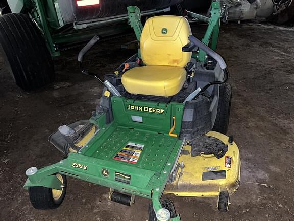 Image of John Deere Z515E equipment image 1