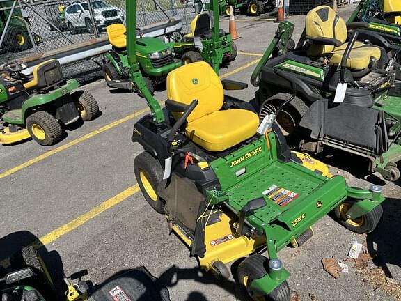 Image of John Deere Z515E equipment image 2