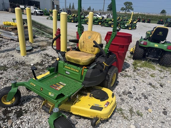 2022 John Deere Z515E Equipment Image0