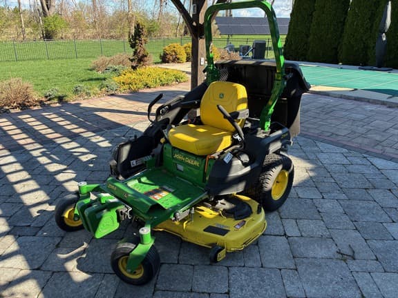 Image of John Deere Z515E equipment image 1