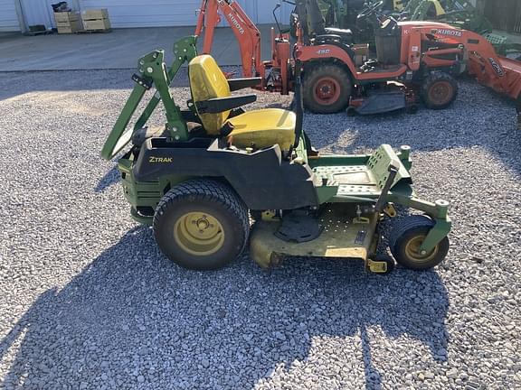 Image of John Deere Z515E equipment image 4