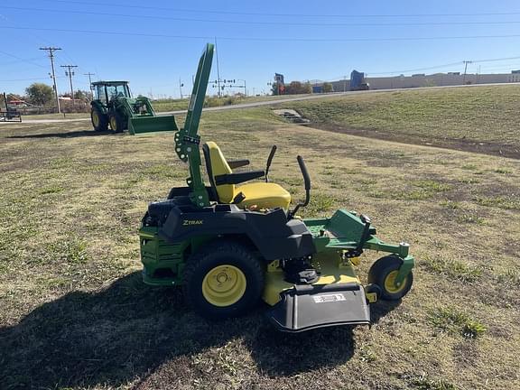 Image of John Deere Z515E equipment image 1