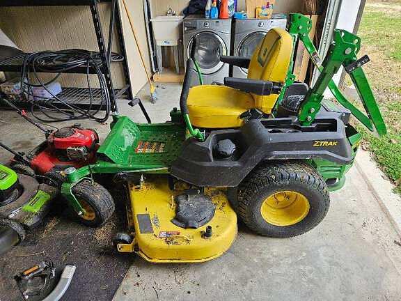 Image of John Deere Z530M equipment image 4