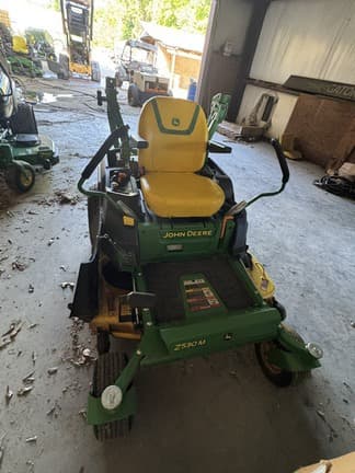 Image of John Deere Z530M equipment image 3