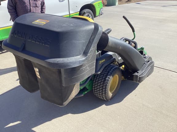 Image of John Deere Z530M equipment image 4