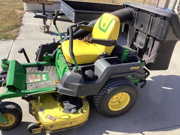 Image of John Deere Z530M equipment image 1