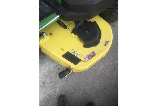 Image of John Deere Z530M equipment image 2