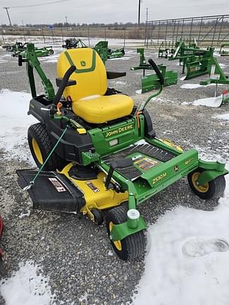 Image of John Deere Z530M equipment image 1