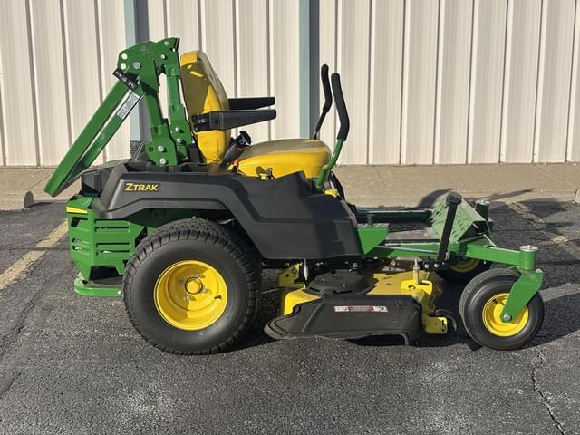 Image of John Deere Z530M equipment image 3