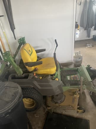 Image of John Deere Z530M equipment image 1