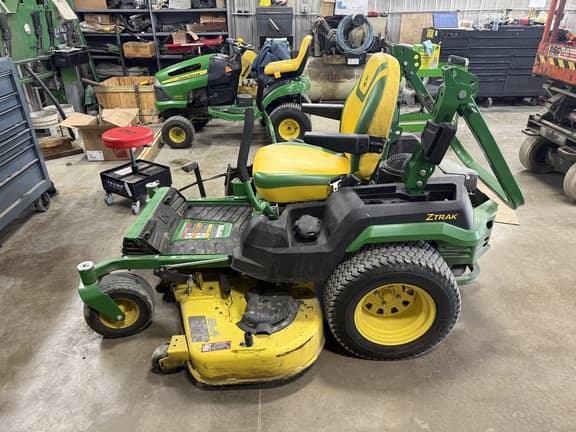 Image of John Deere Z530R equipment image 2