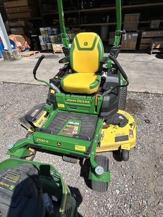 2022 John Deere Z530R Equipment Image0