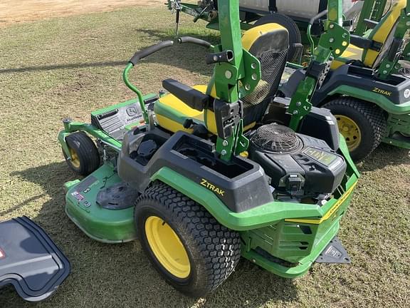 Image of John Deere Z545R equipment image 2