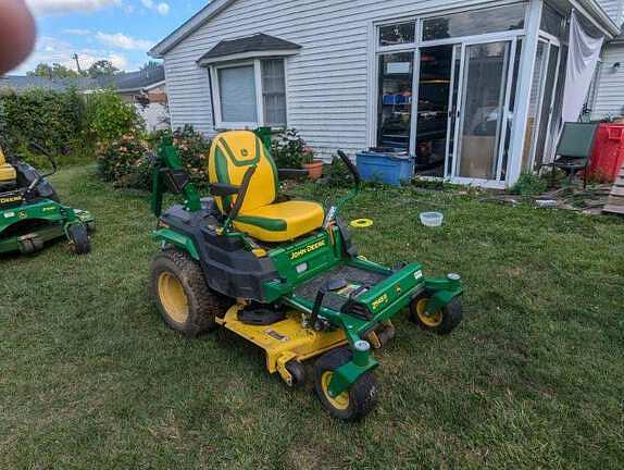 Image of John Deere Z545R equipment image 2