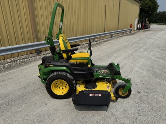 Image of John Deere Z545R equipment image 1