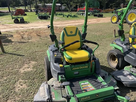 Image of John Deere Z545R Primary image