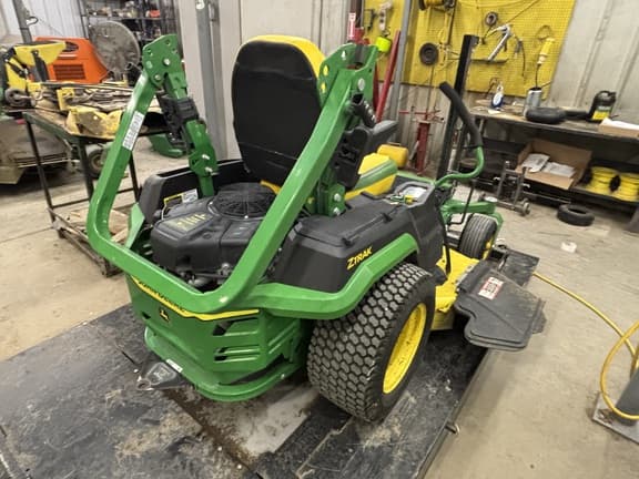 Image of John Deere Z545R equipment image 3