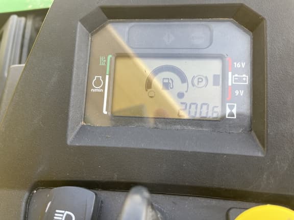 Image of John Deere Z545R equipment image 3