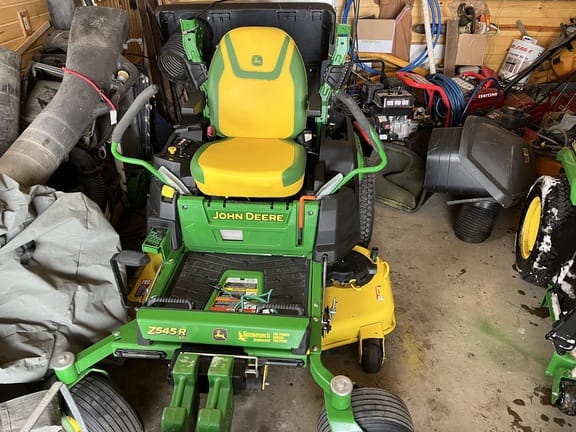 Main image John Deere Z545R
