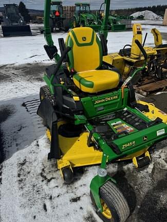 Image of John Deere Z545R equipment image 1