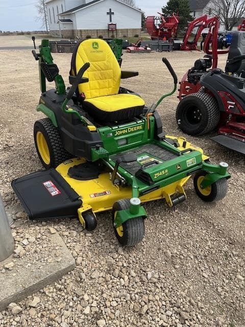 Image of John Deere Z545R equipment image 2