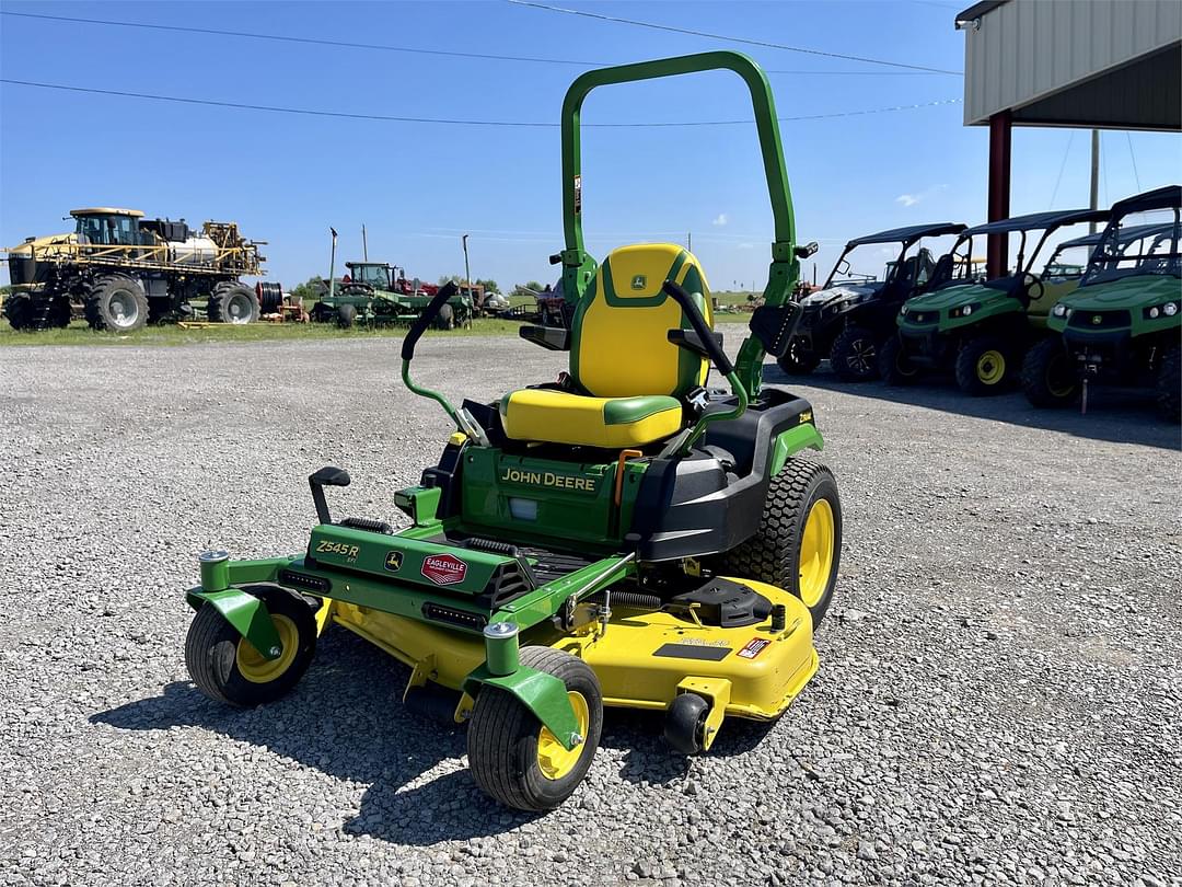 Image of John Deere Z545R Primary image