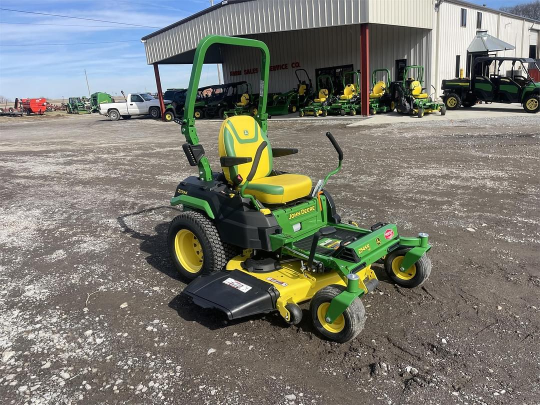 Image of John Deere Z545R Primary image