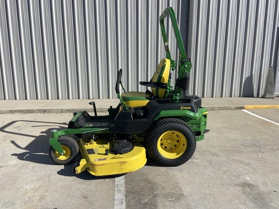 Main image John Deere Z545R