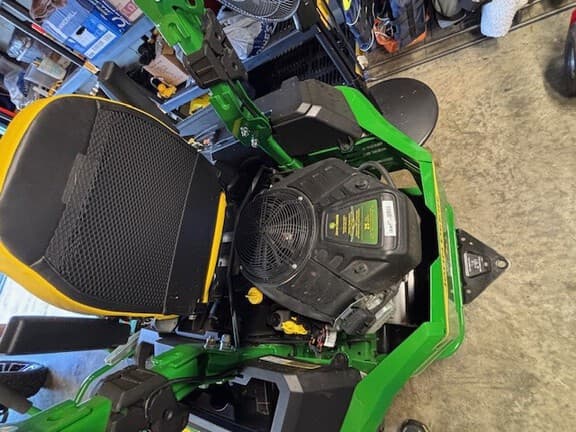 Image of John Deere Z545R equipment image 2